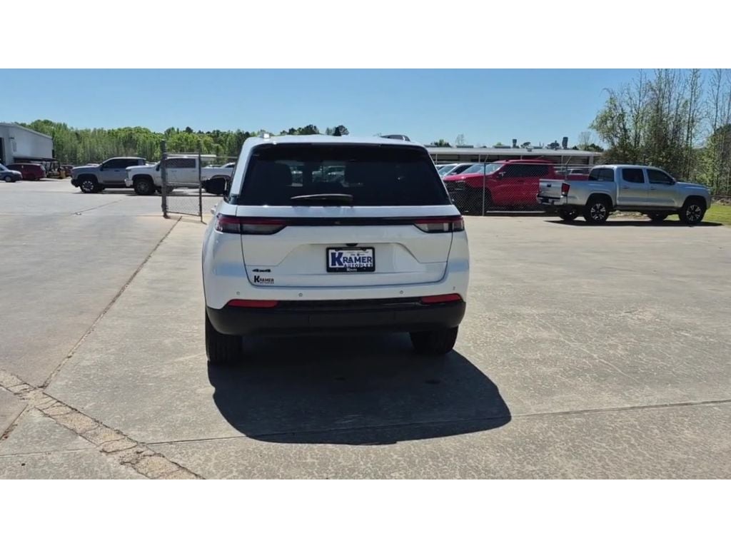 2025 Jeep Grand Cherokee Altitude X