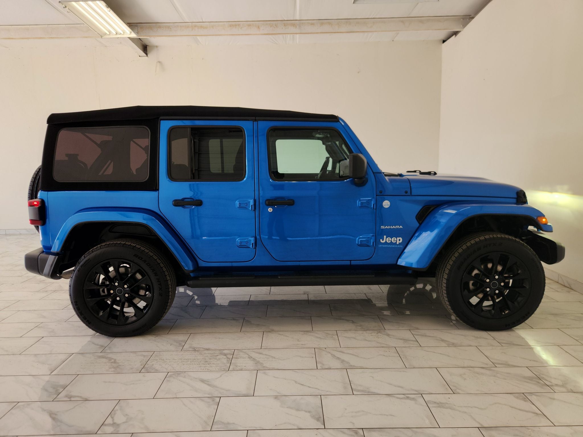 2024 Jeep Wrangler 4xe Sahara