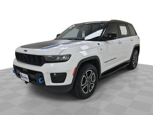 2022 Jeep Grand Cherokee 4xe Trailhawk