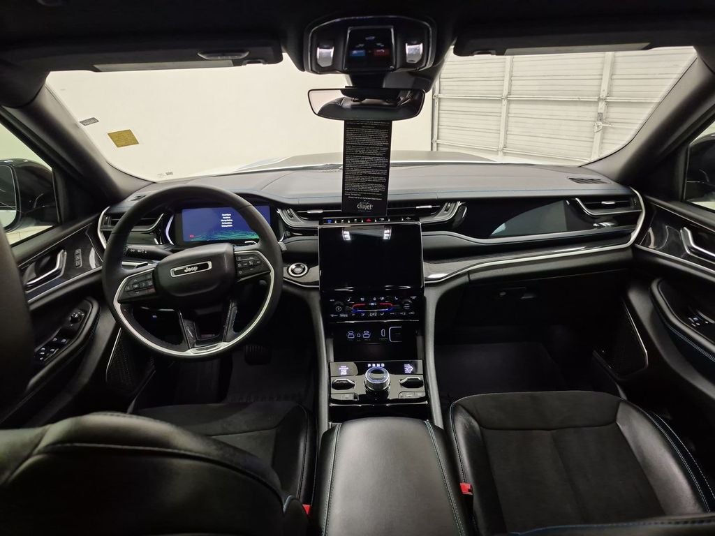 2022 Jeep Grand Cherokee 4xe Trailhawk