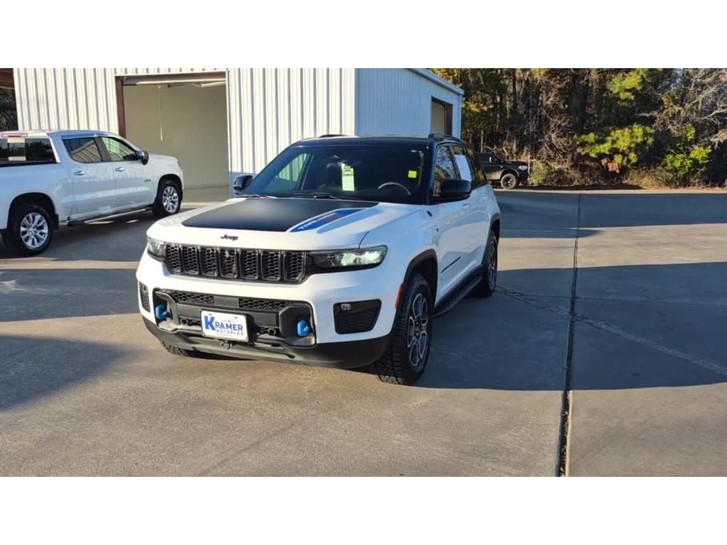 2022 Jeep Grand Cherokee 4xe Trailhawk