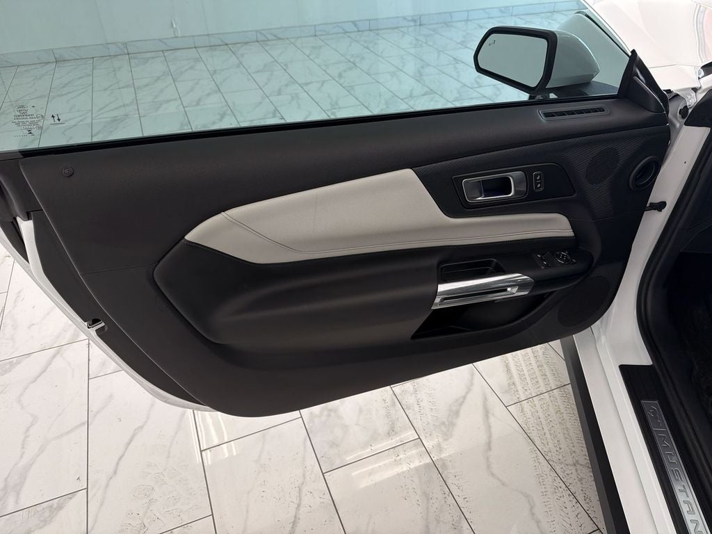 2025 Ford Mustang EcoBoost Premium
