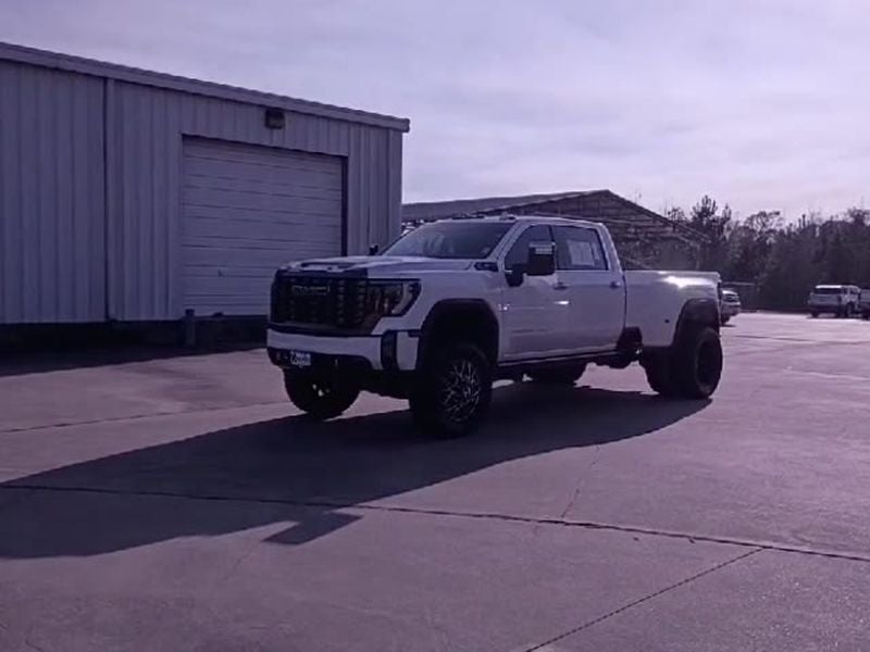 2024 GMC Sierra 3500HD Denali Ultimate