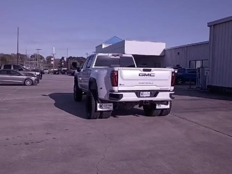 2024 GMC Sierra 3500HD Denali Ultimate