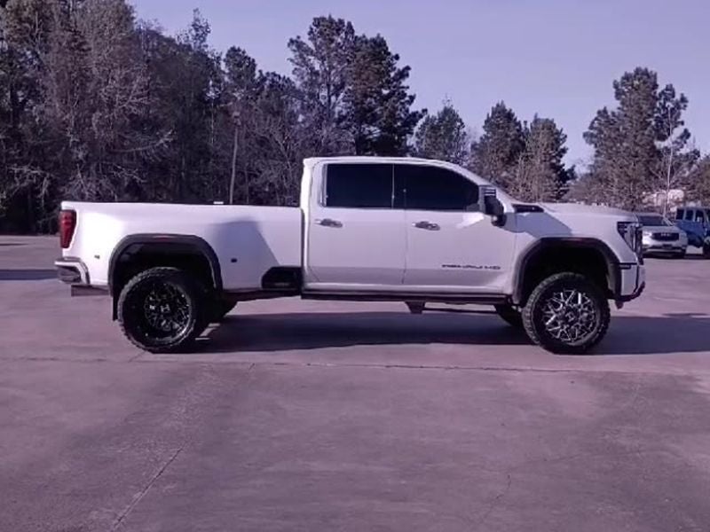 2024 GMC Sierra 3500HD Denali Ultimate