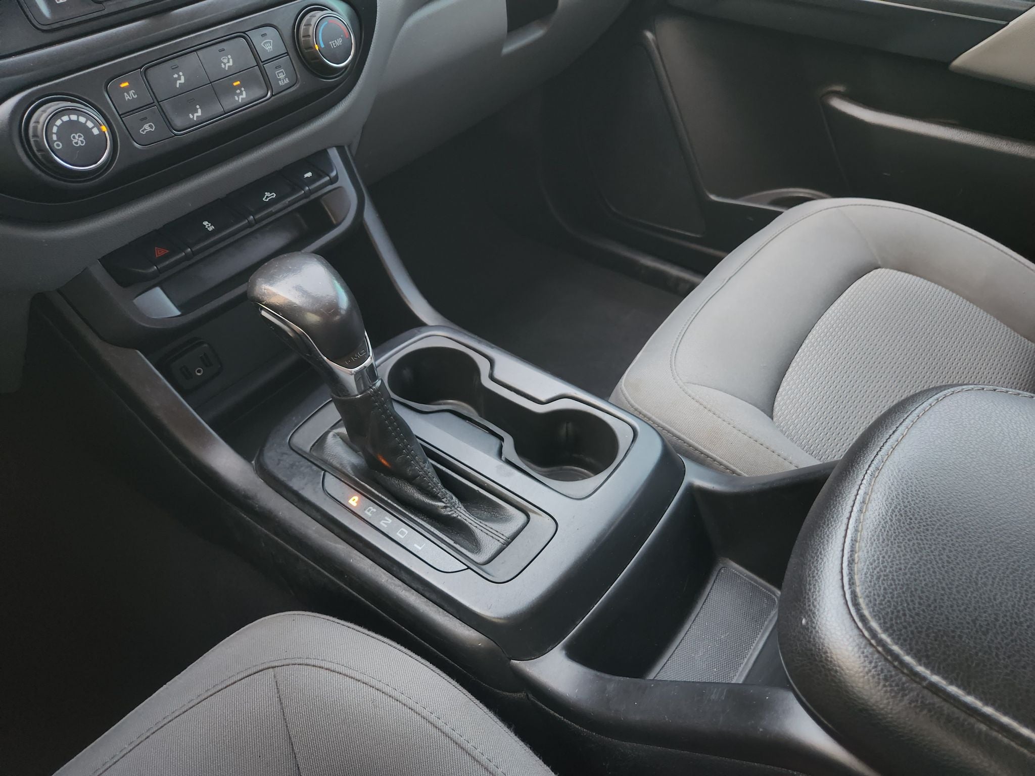 2022 GMC Canyon 2WD Elevation Standard