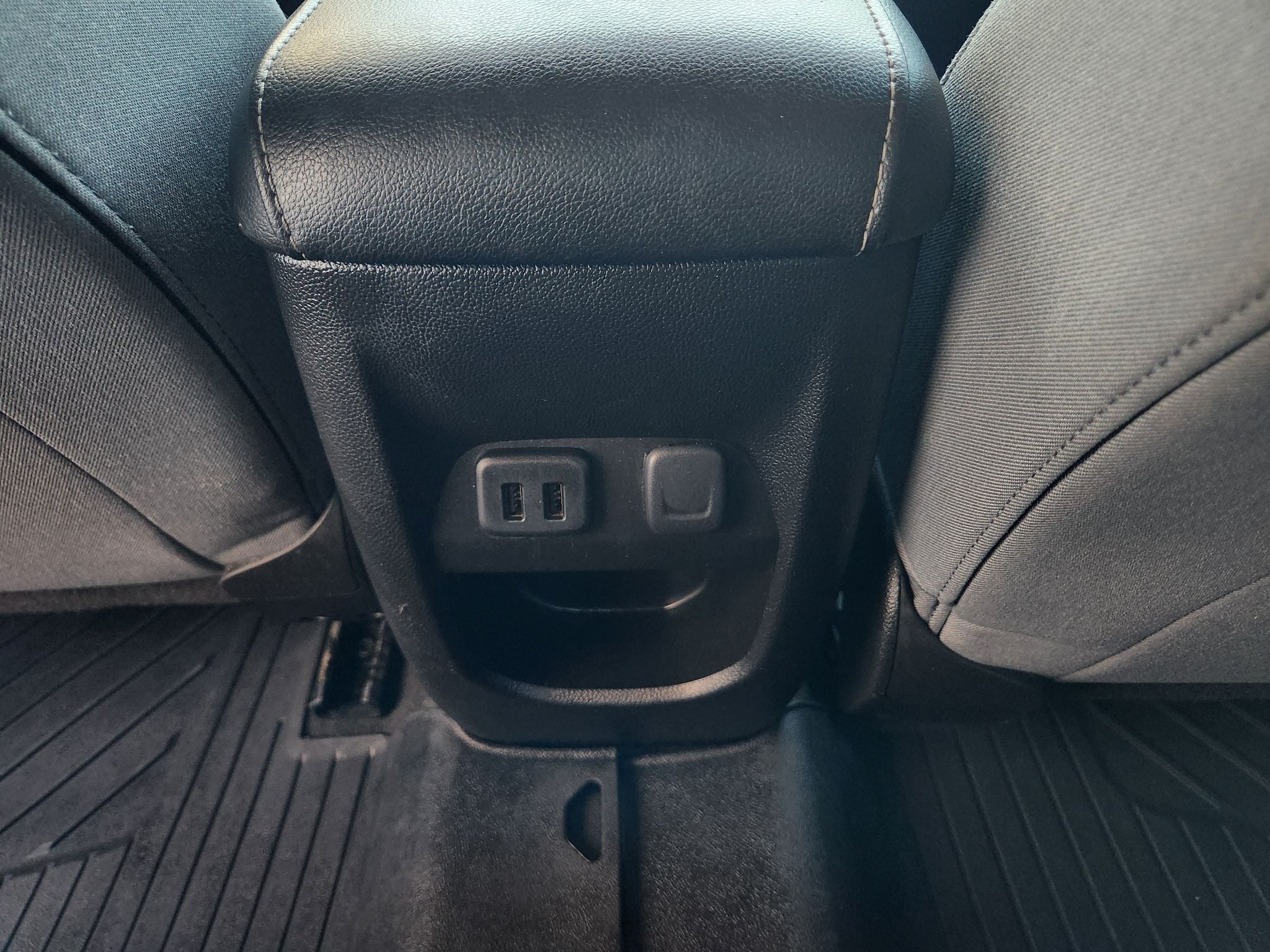 2022 GMC Canyon 2WD Elevation Standard