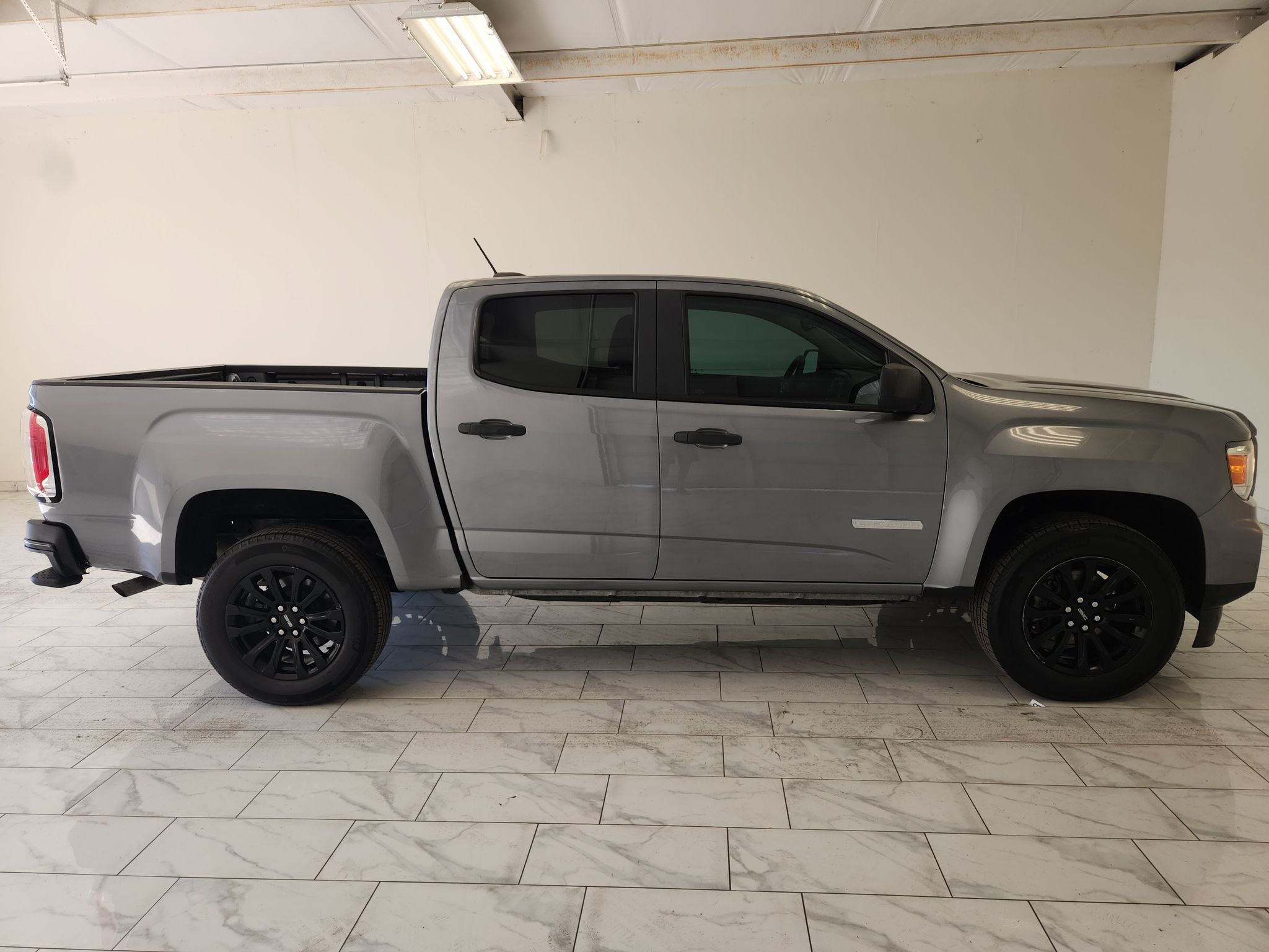2022 GMC Canyon 2WD Elevation Standard