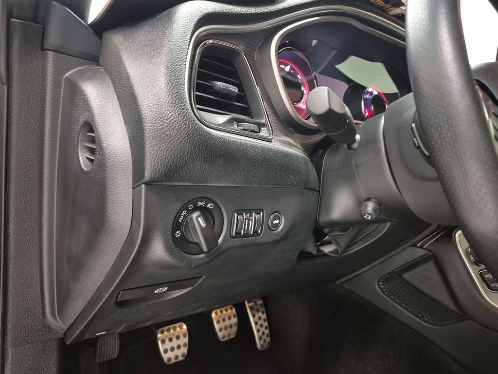 2015 Dodge Challenger SRT Hellcat