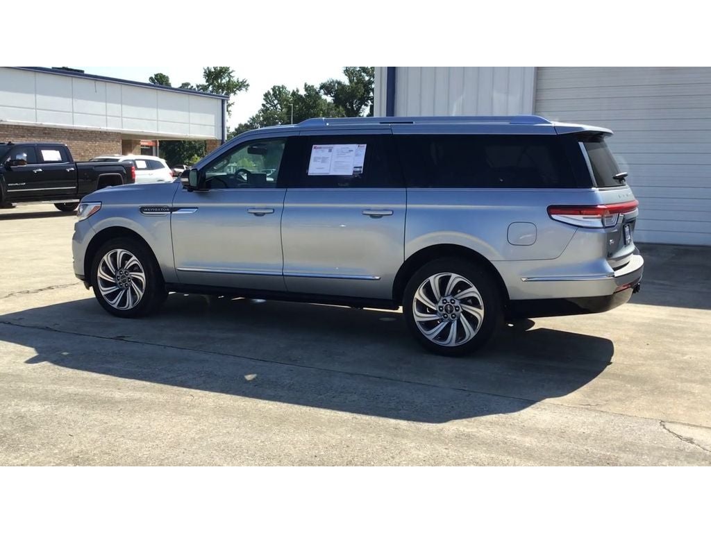 2023 Lincoln Navigator Reserve