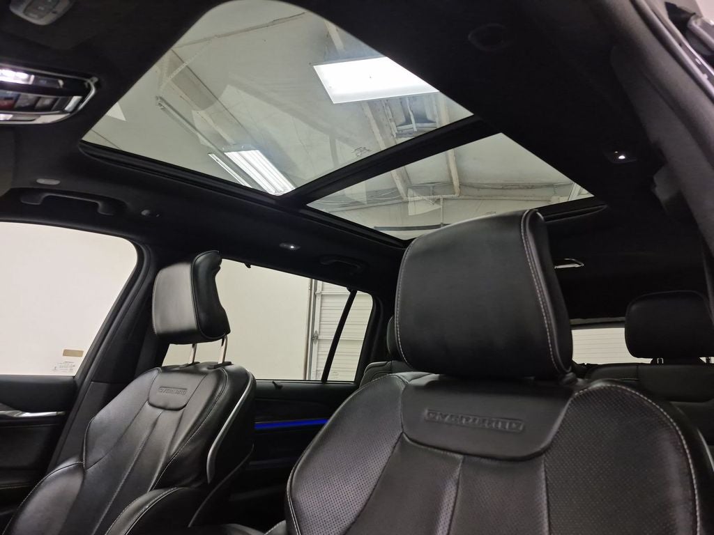 2022 Jeep Grand Cherokee L Overland 4x4