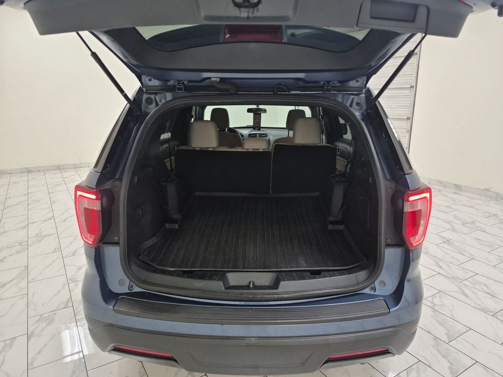 2019 Ford Explorer Base