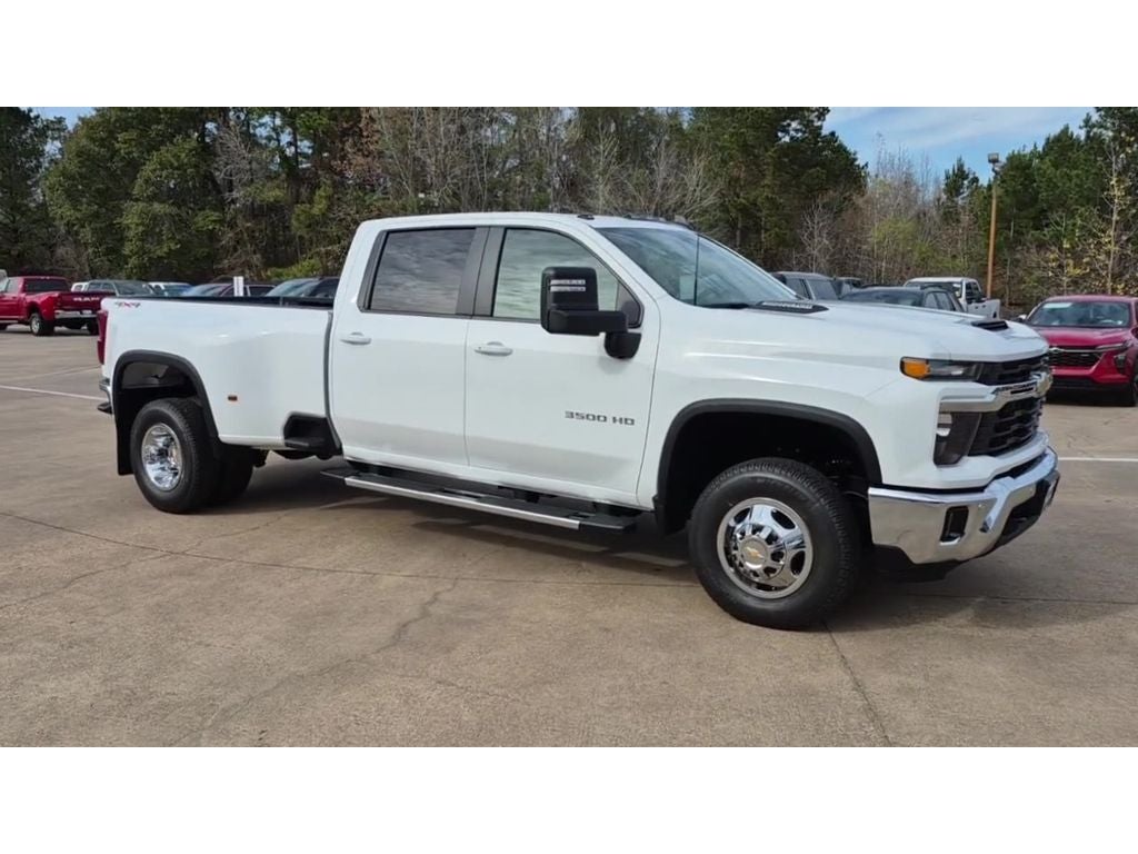 2026 Chevrolet Silverado 3500 HD LT DRW