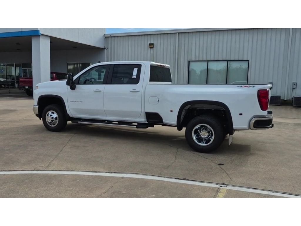 2026 Chevrolet Silverado 3500 HD LT DRW