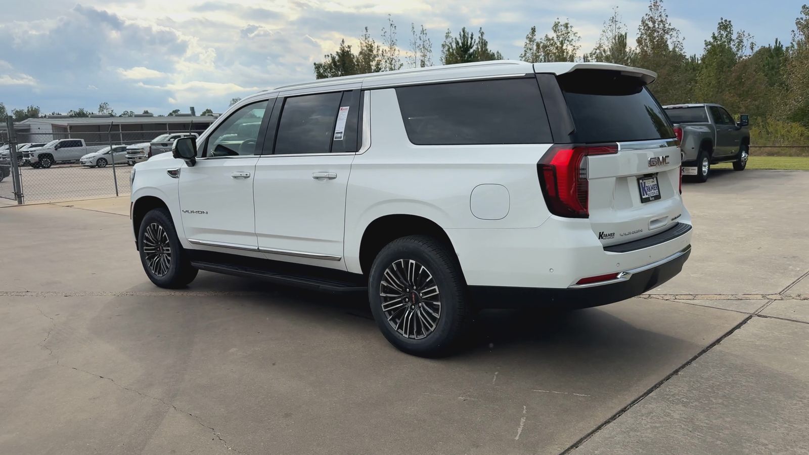 2026 GMC Yukon XL Elevation