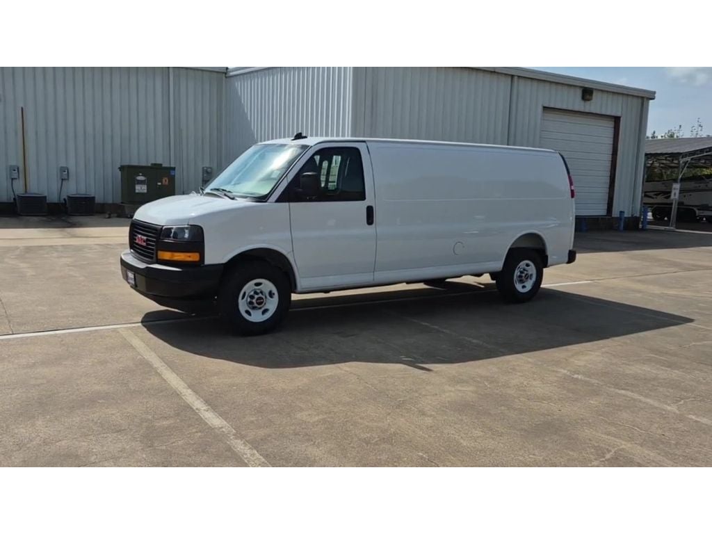 2025 GMC Savana Cargo 2500 Work Van