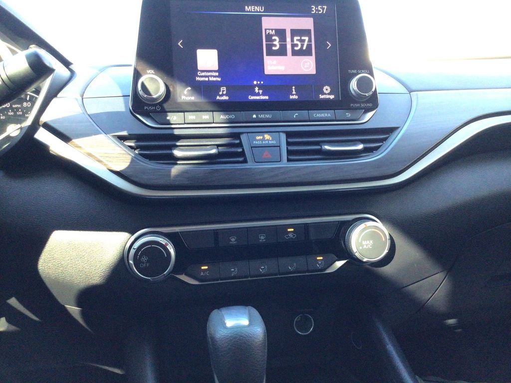 2024 Nissan Altima SV FWD