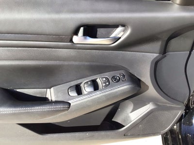 2024 Nissan Altima SV FWD