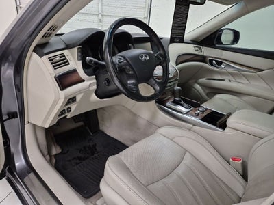 2015 INFINITI Q70L 4DR SDN V8 RWD