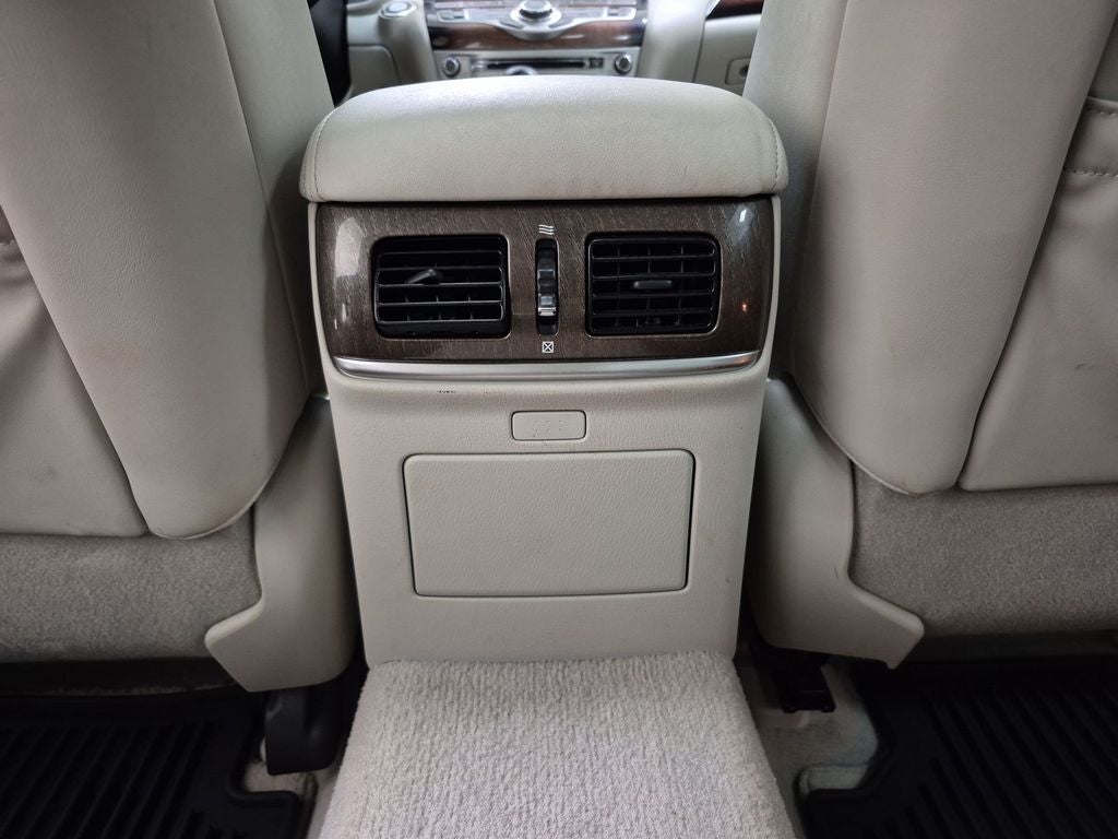 2015 INFINITI Q70L 4DR SDN V8 RWD