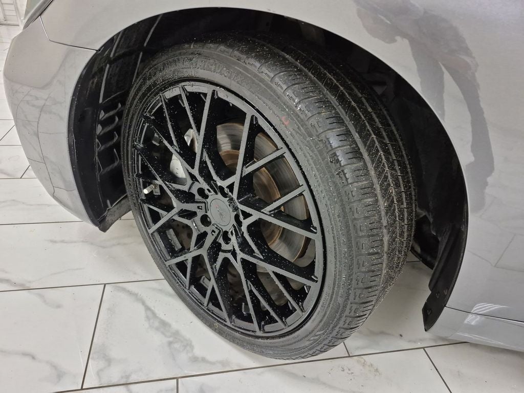 2015 INFINITI Q70L 4DR SDN V8 RWD