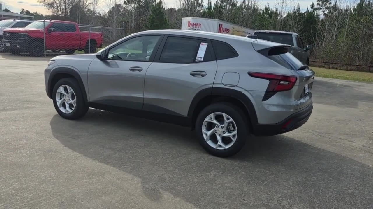 2026 Chevrolet Trax LS