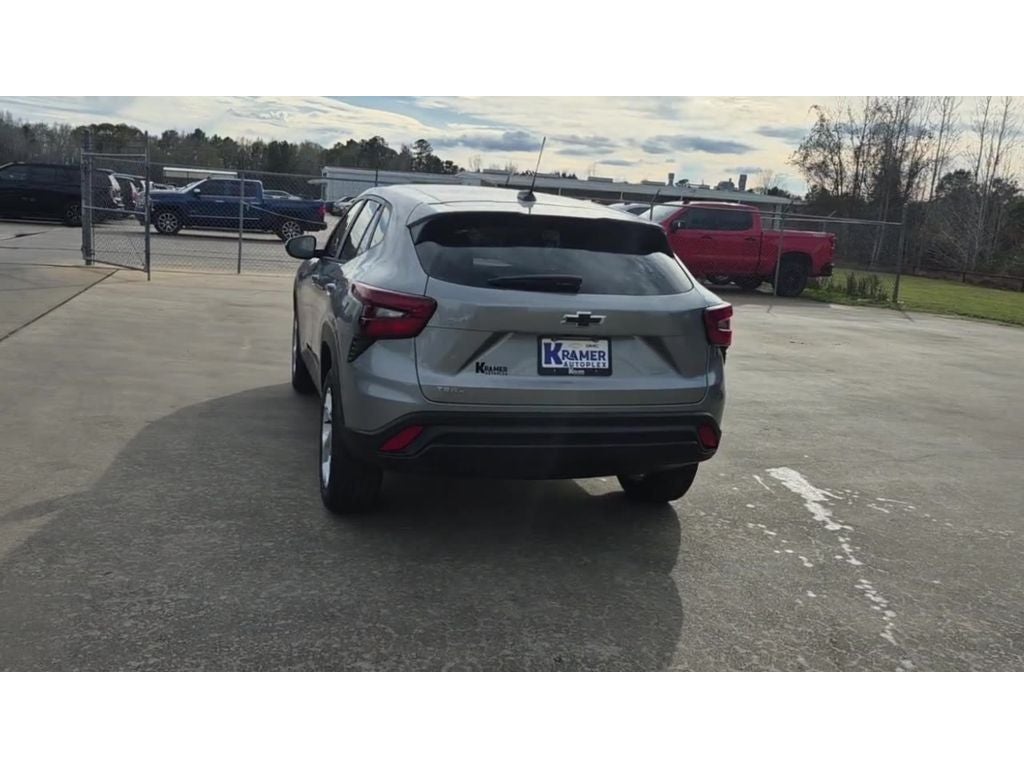 2026 Chevrolet Trax LS