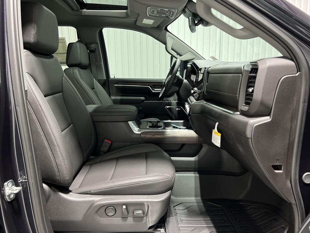 2025 GMC Sierra 2500 HD SLT