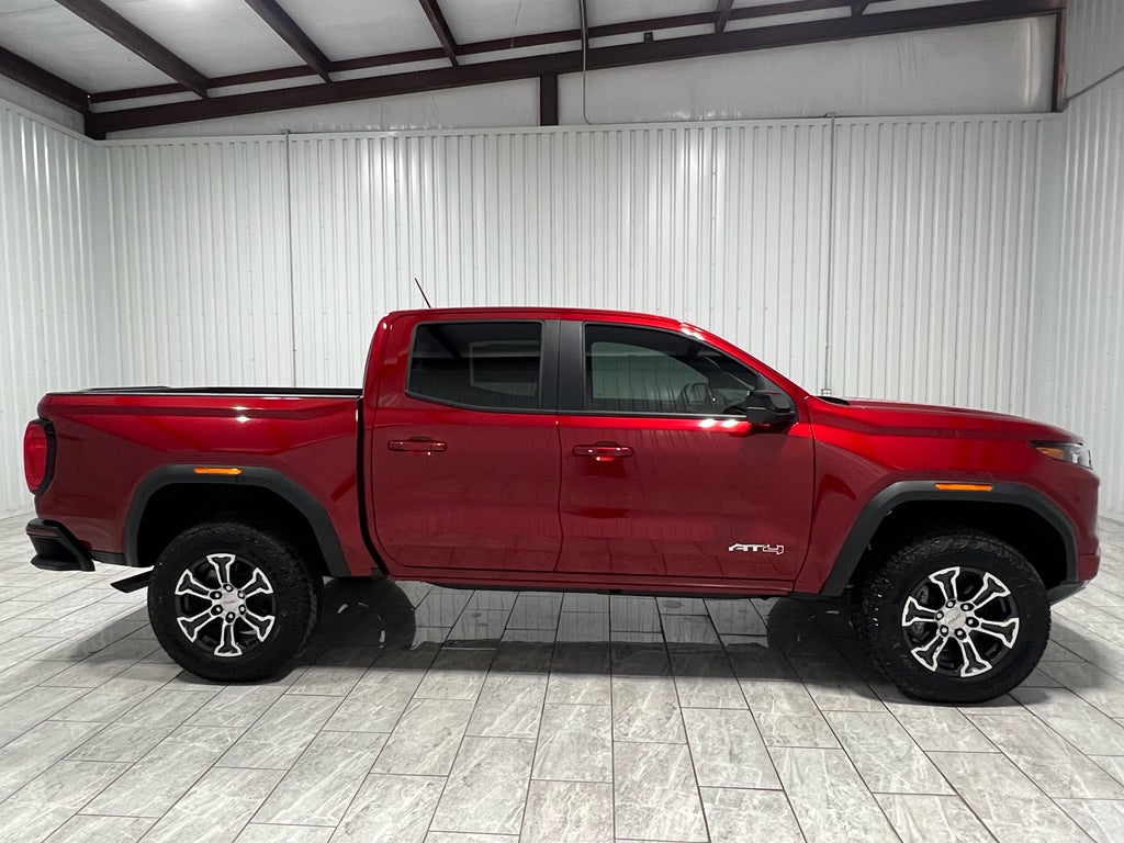 2025 GMC Canyon AT4