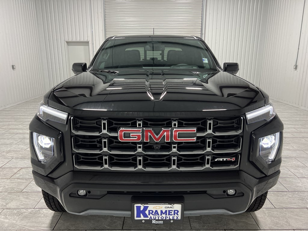 2025 GMC Canyon AT4