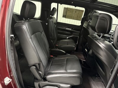 2022 Jeep Wagoneer Series III