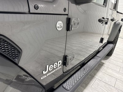 2020 Jeep Gladiator Overland 4x4