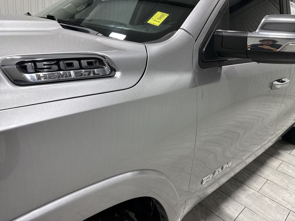 2021 RAM 1500 Laramie Crew Cab 4x4 5'7' Box