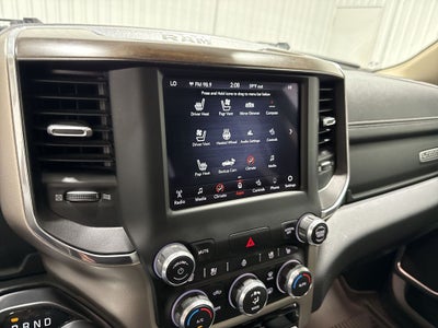 2021 RAM 1500 Laramie Crew Cab 4x4 6'4' Box