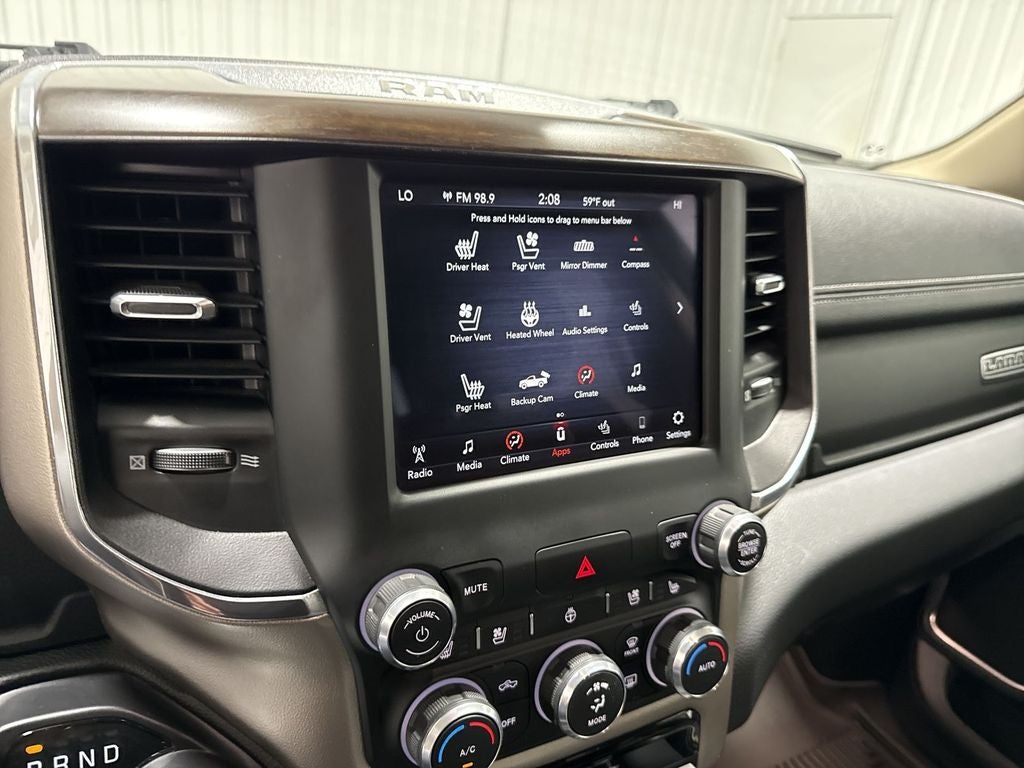 2021 RAM 1500 Laramie Crew Cab 4x4 6'4' Box