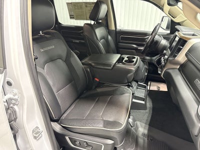 2021 RAM 1500 Laramie Crew Cab 4x4 6'4' Box