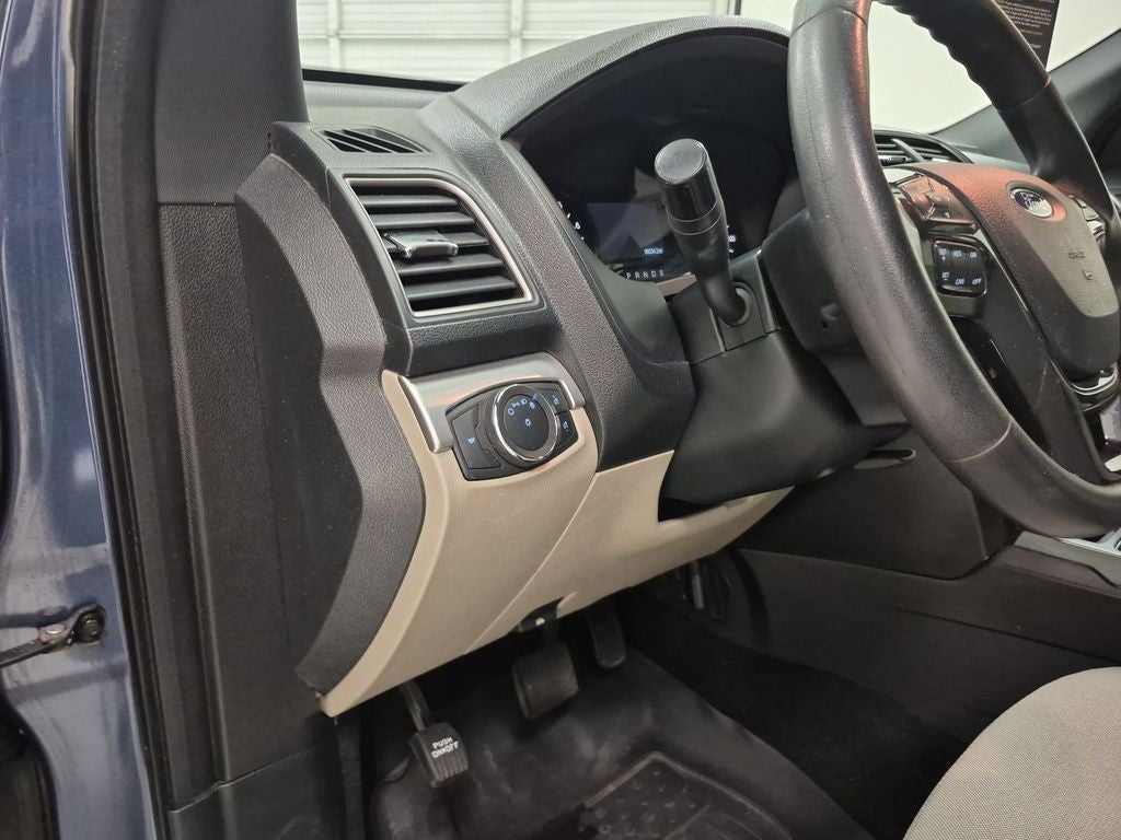 2019 Ford Explorer Base