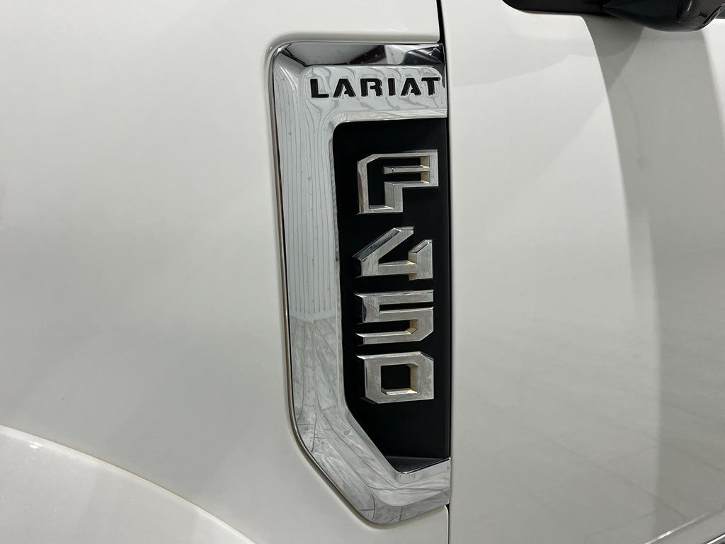 2022 Ford F-450 Lariat