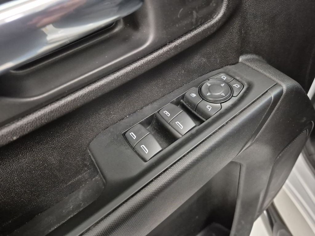 2025 Chevrolet Silverado 3500HD 4WD Crew Cab Long Bed Work Truck