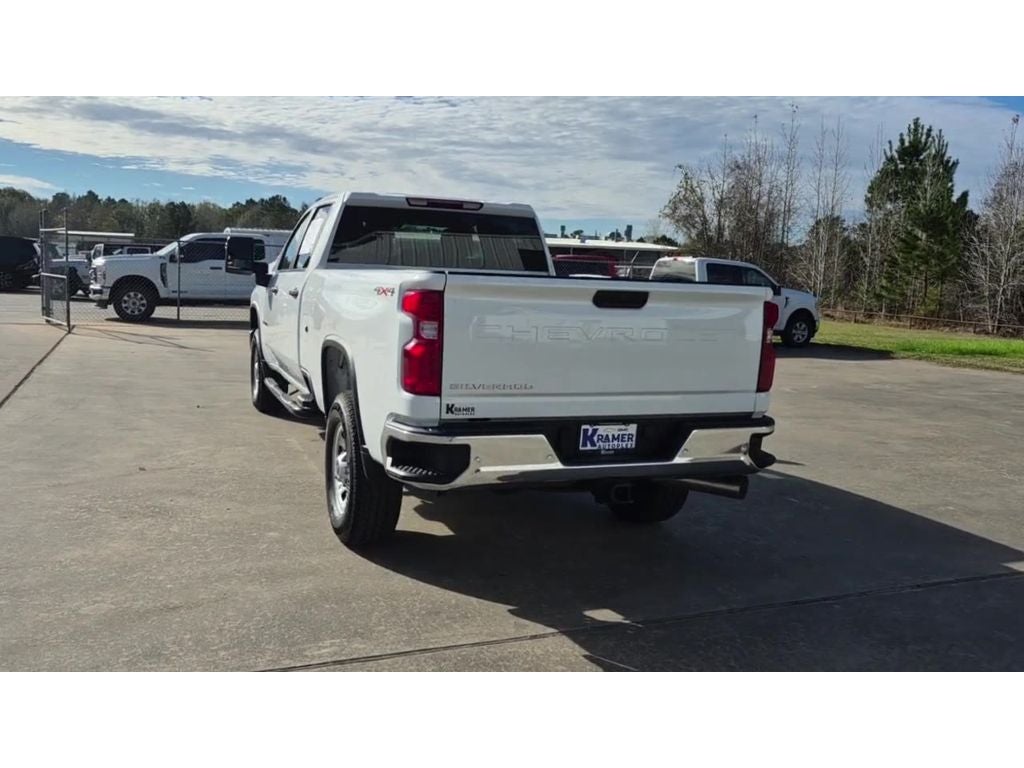 2025 Chevrolet Silverado 3500HD 4WD Crew Cab Long Bed Work Truck