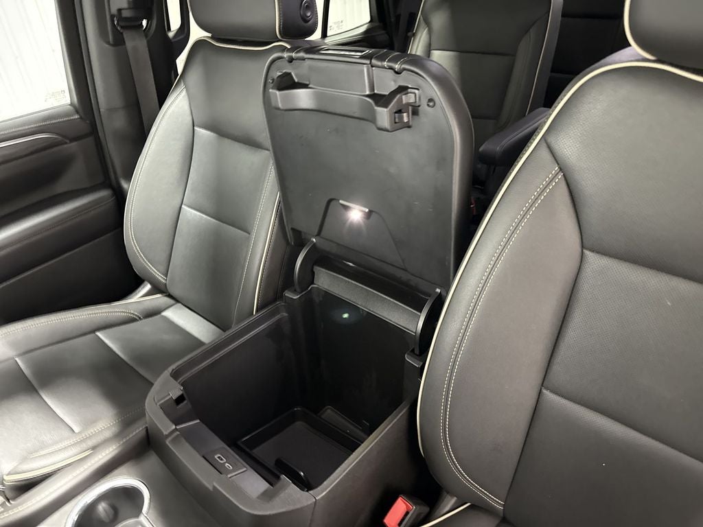 2023 GMC Yukon 4WD SLT