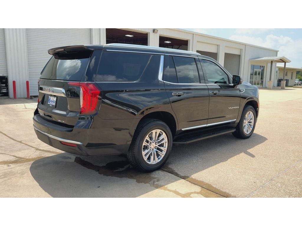 2023 GMC Yukon 4WD SLT