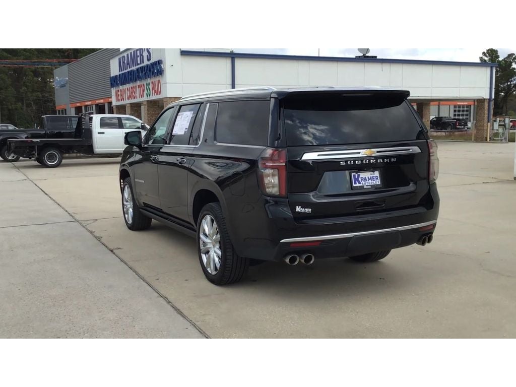 2022 Chevrolet Suburban High Country