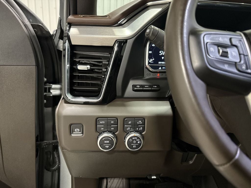 2024 GMC Sierra 3500HD 4WD Crew Cab Long Bed Denali