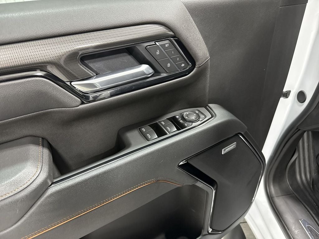 2025 GMC Sierra 2500HD 4WD Crew Cab Standard Bed AT4