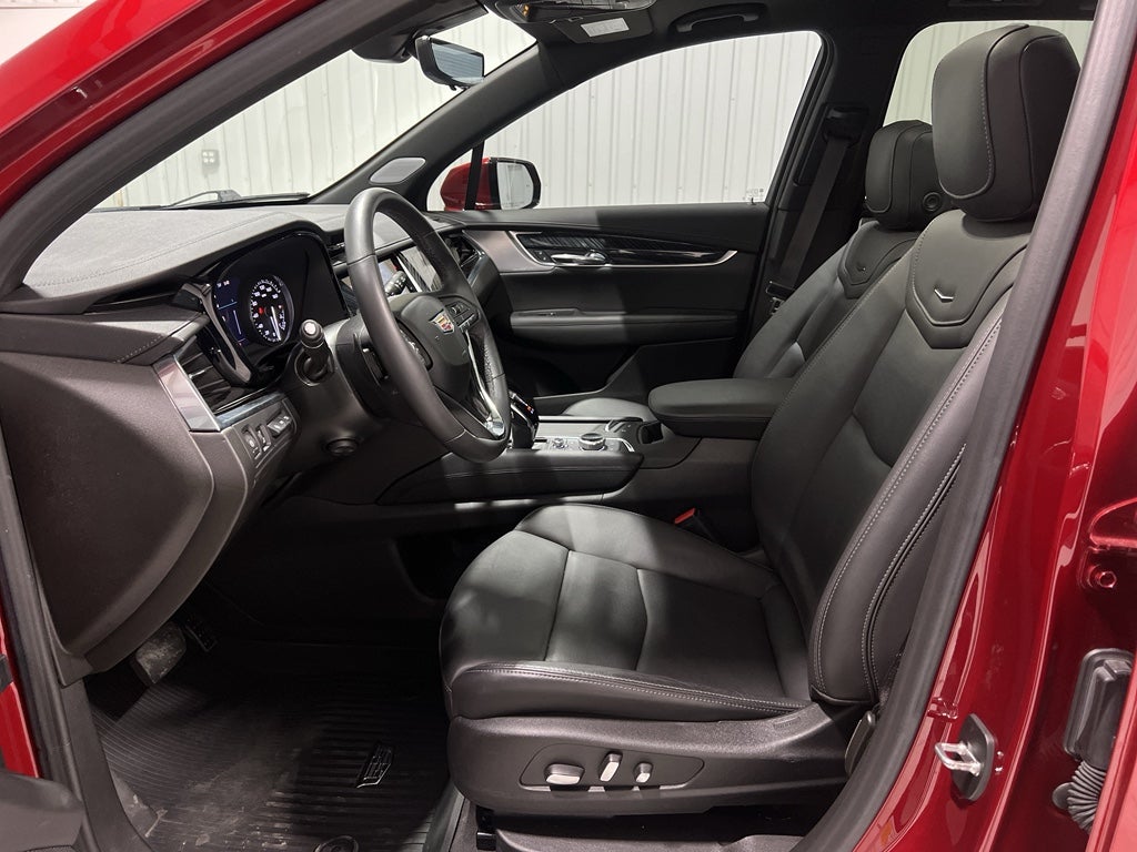 2024 Cadillac XT6 FWD Premium Luxury