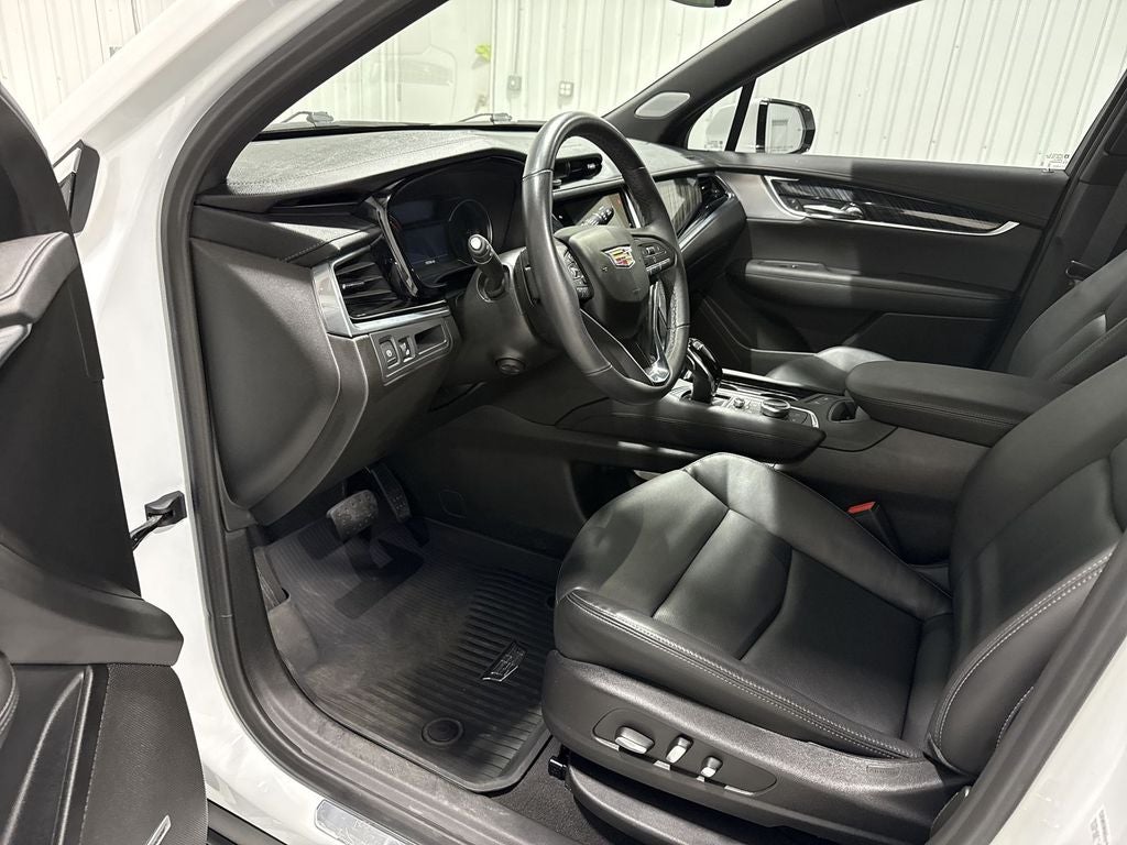 2024 Cadillac XT6 FWD Premium Luxury