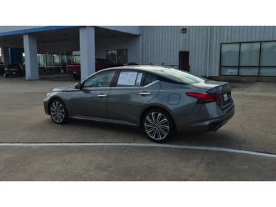 2023 Nissan Altima 2.5 SL