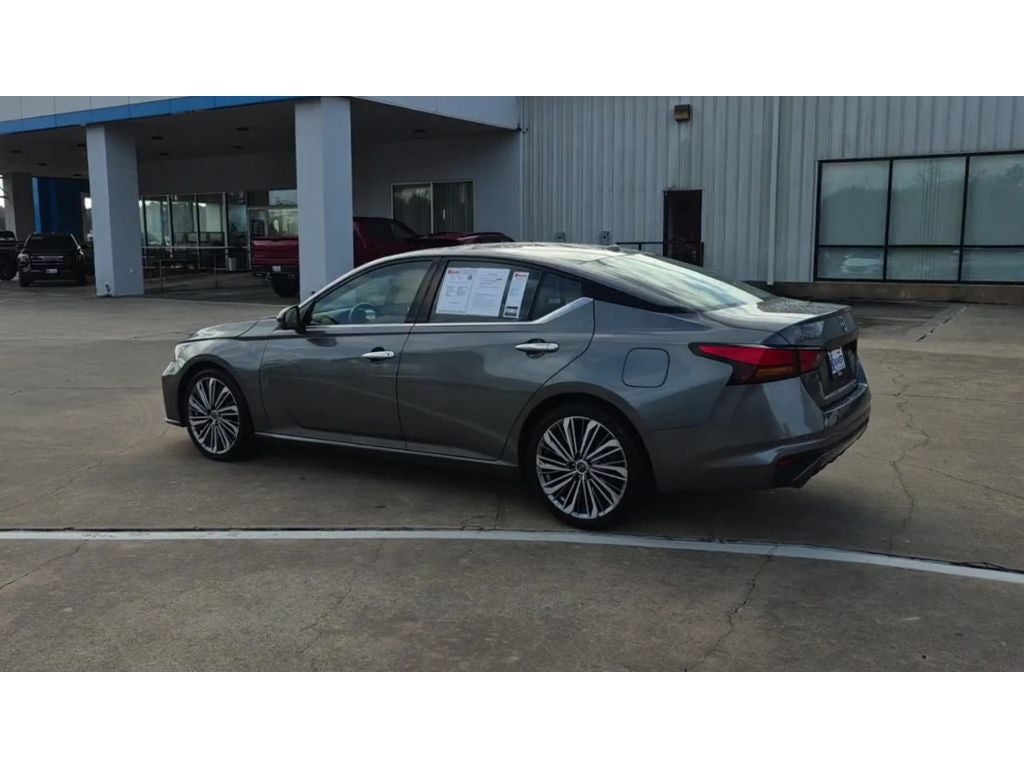 2023 Nissan Altima 2.5 SL