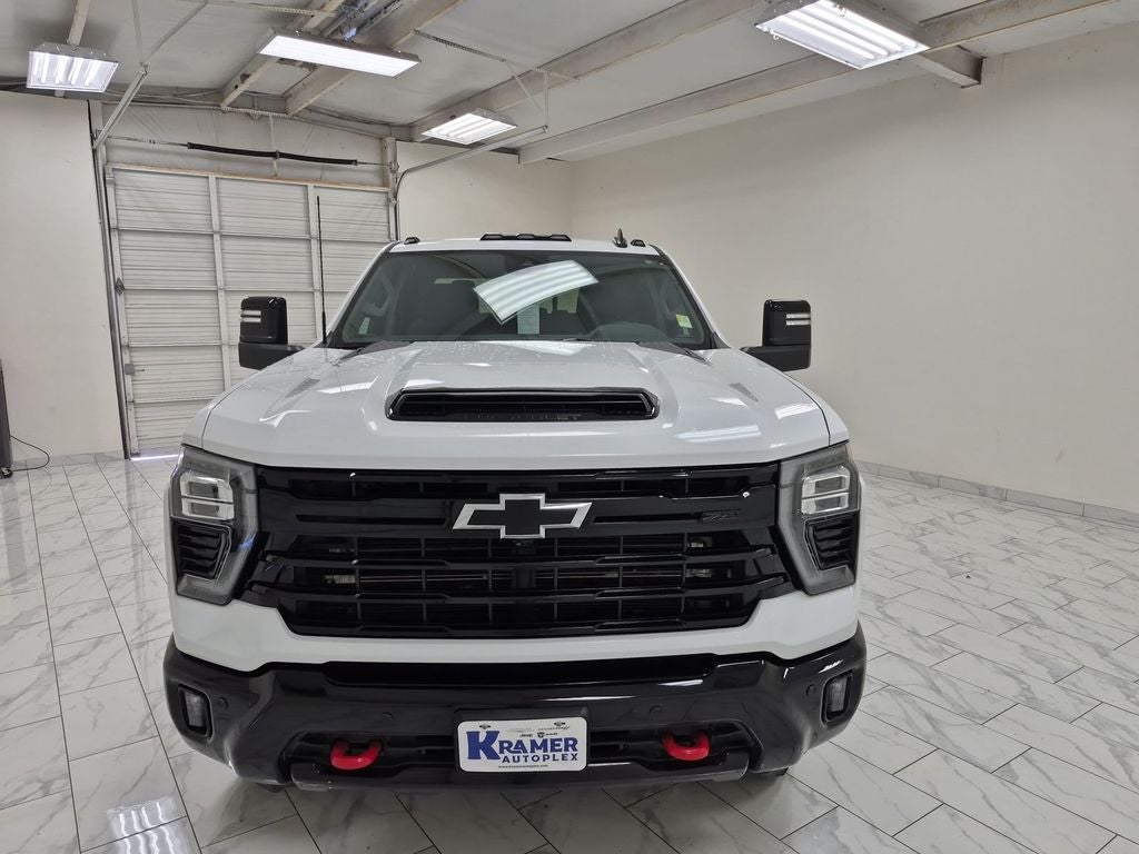 2025 Chevrolet Silverado 2500HD 4WD Crew Cab Standard Bed LT